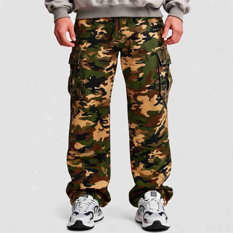 custom camo cargo pants manufacturer China — men's woodland camo multi-pocket cargo work pants front view with zippered pockets